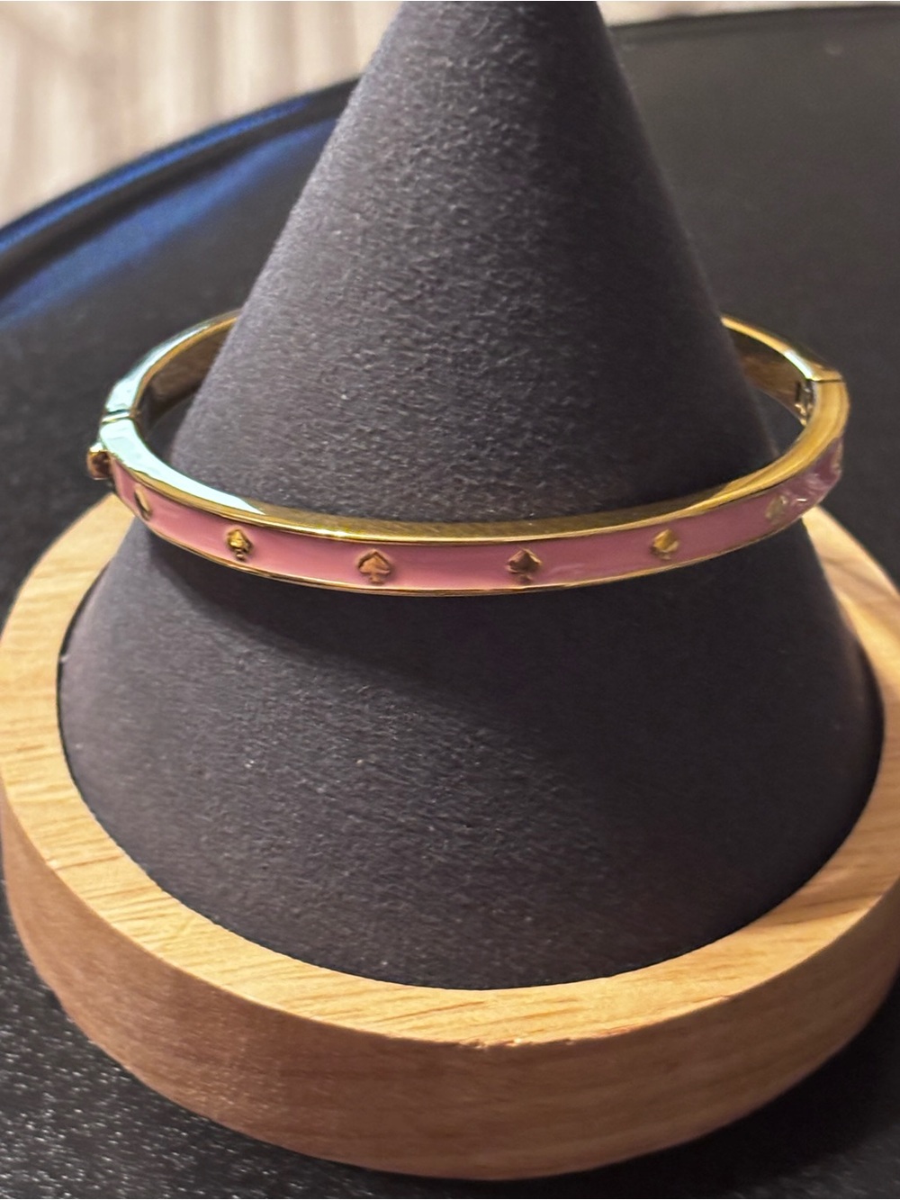 Kate Spade Gold-Tone Pink Enamel Bangle with Spade Studs Read See Photos